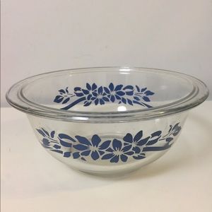Pyrex Mixing Bowl